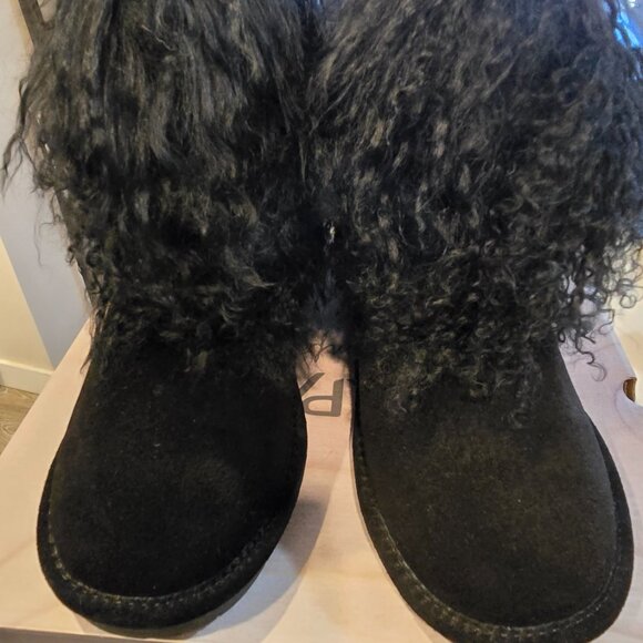 BEARPAW BOO Women's Ankle Furry Boots US 6 Black Suede Curly Lamb Sheepskin - Picture 4 of 16